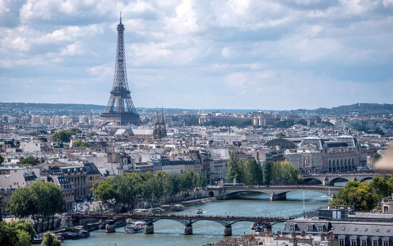 Cuisine et boissons locales - Paris