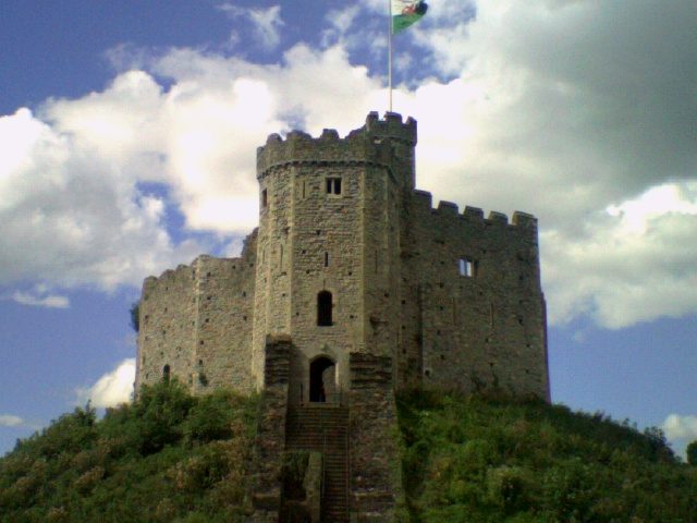 Historia - Cardiff