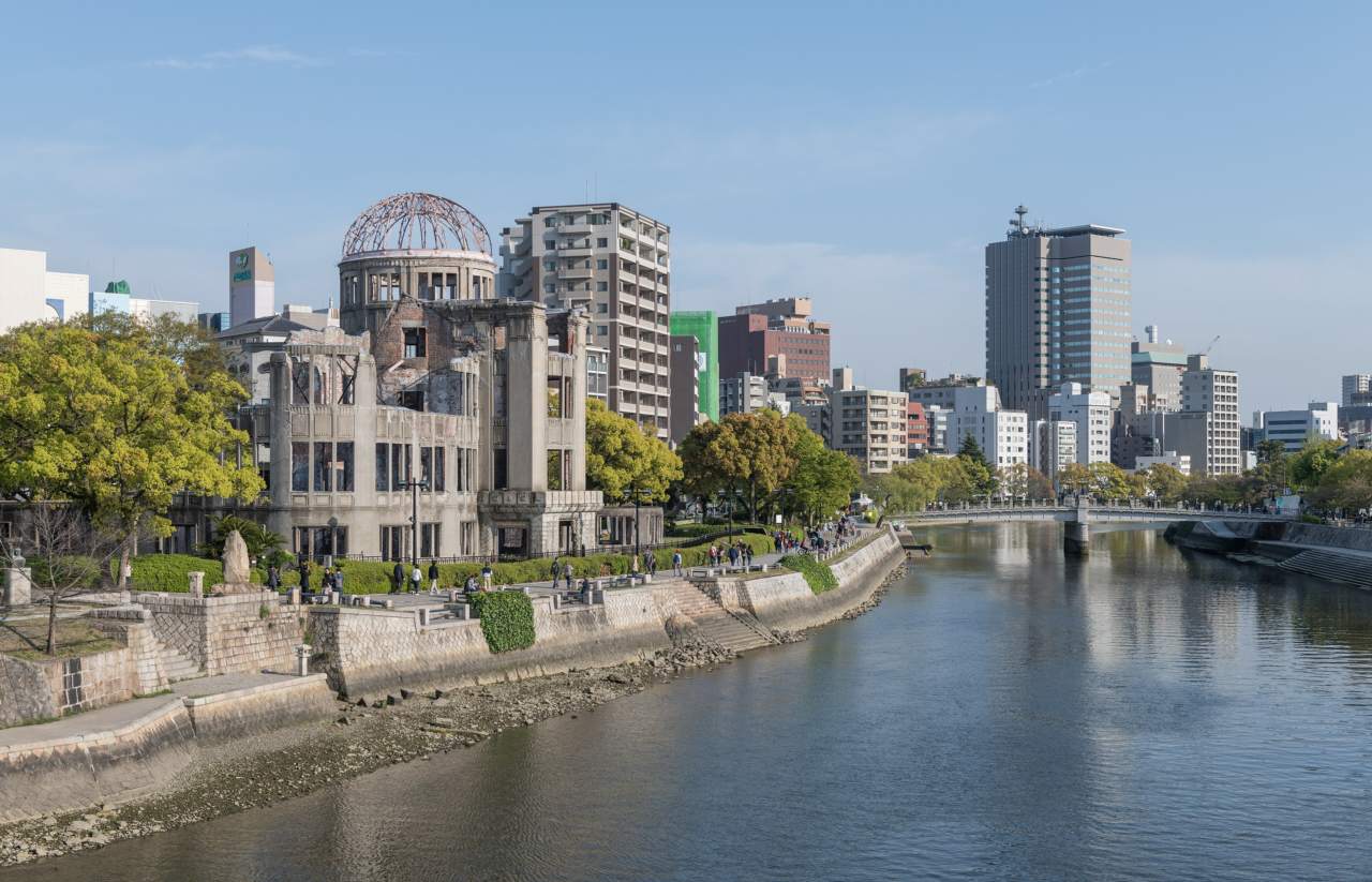 Lokales Essen und Trinken - Hiroshima